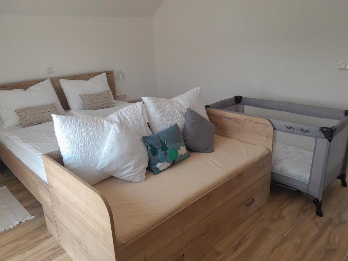 Farma & Apartmani Opg Sasa Delic Korenica Esterno foto